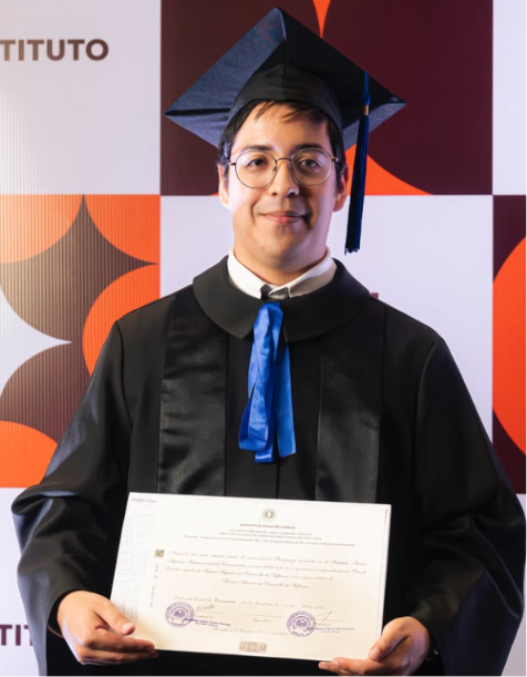 Algunas De Las Fotos Oficiales De La Graduación De La Promo 2025